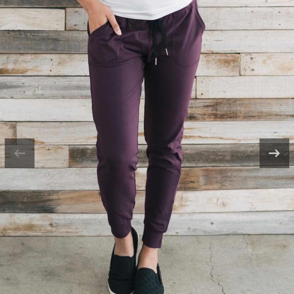 Zyia Plum Unwind Joggers